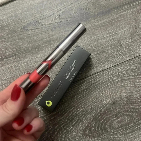 Juice Beauty Liquid Lip - Picture 6 of 7